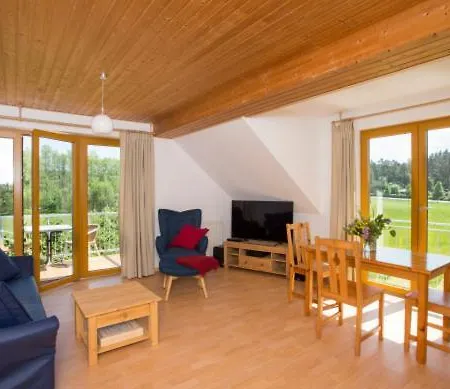 Ferienhaus-park Brennickenswerder * Lychen